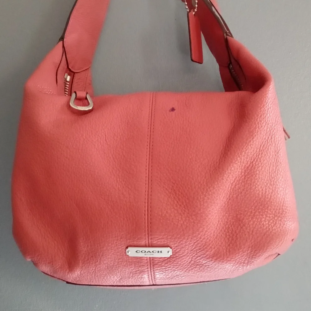 Coach Leather Hobo Shoulder‎ Bag Coral Pink Pebble Leather